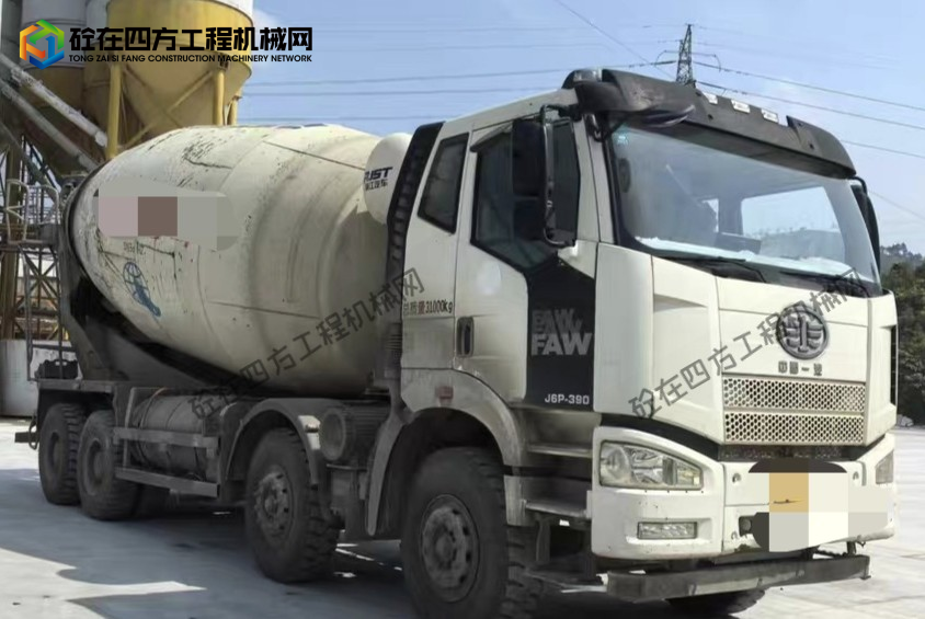https://images.tongzsf.com/tong/truck_machine/20260726/16a65d08fe89b7.jpg