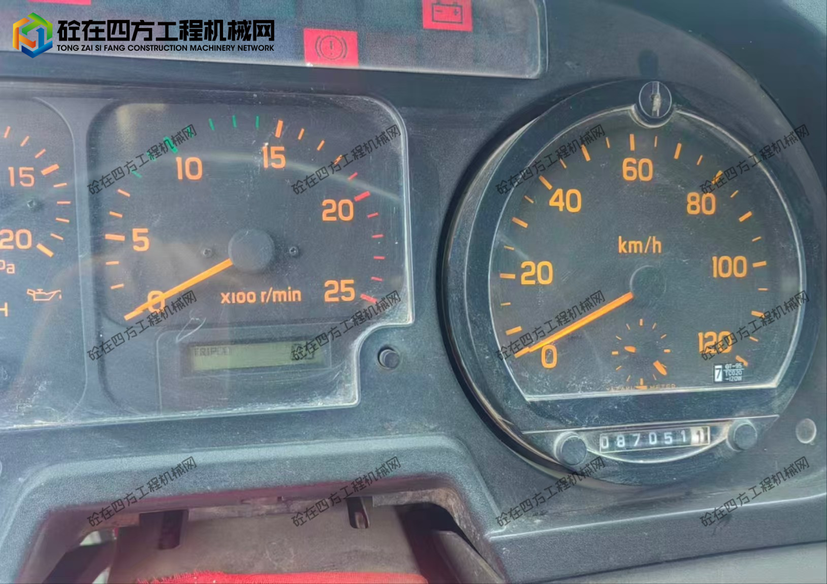 https://images.tongzsf.com/tong/truck_machine/20260727/16a66cb9e700c6.jpg