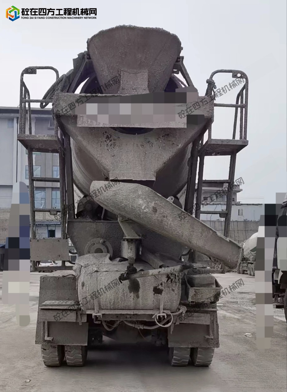 https://images.tongzsf.com/tong/truck_machine/20260728/16a68265cb26b0.jpg