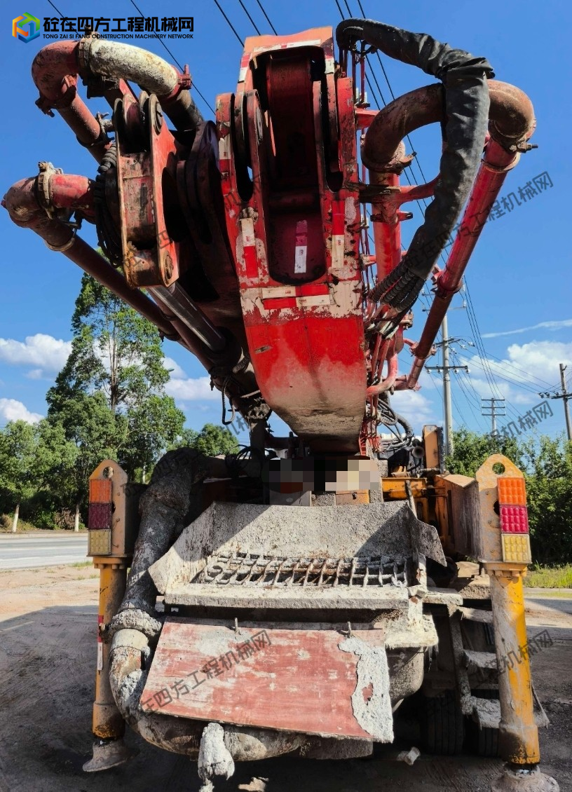 https://images.tongzsf.com/tong/truck_machine/20260731/16a6bf2a9216c8.jpg