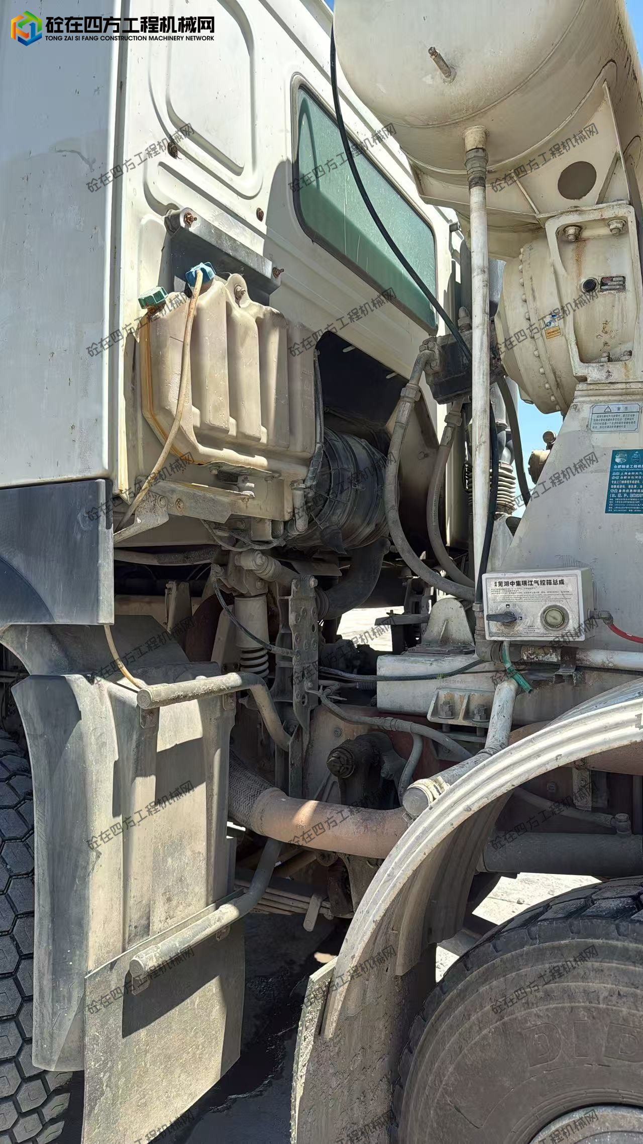 https://images.tongzsf.com/tong/truck_machine/20260803/16a6ff09275a1a.jpg