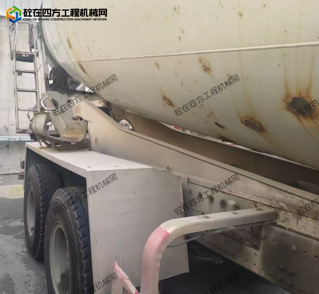 https://images.tongzsf.com/tong/truck_machine/20260803/16a700c89a99fd.png