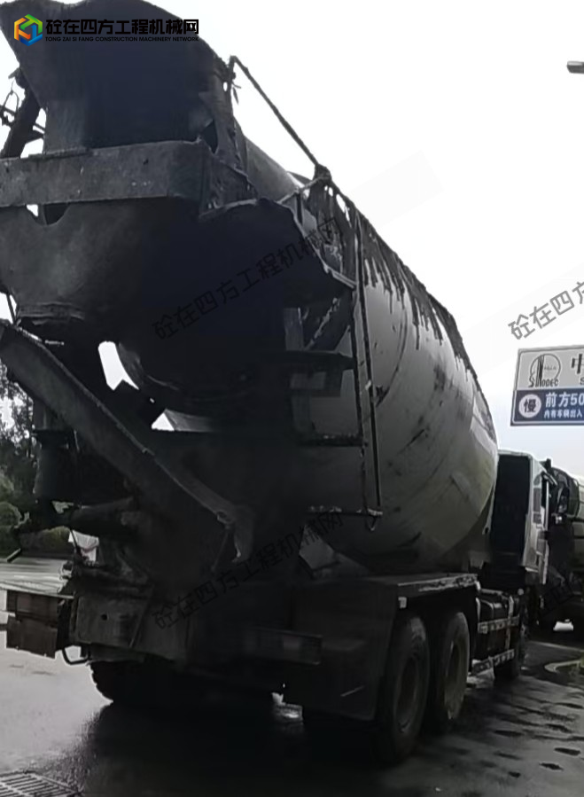 https://images.tongzsf.com/tong/truck_machine/20260803/16a7012217def2.jpg