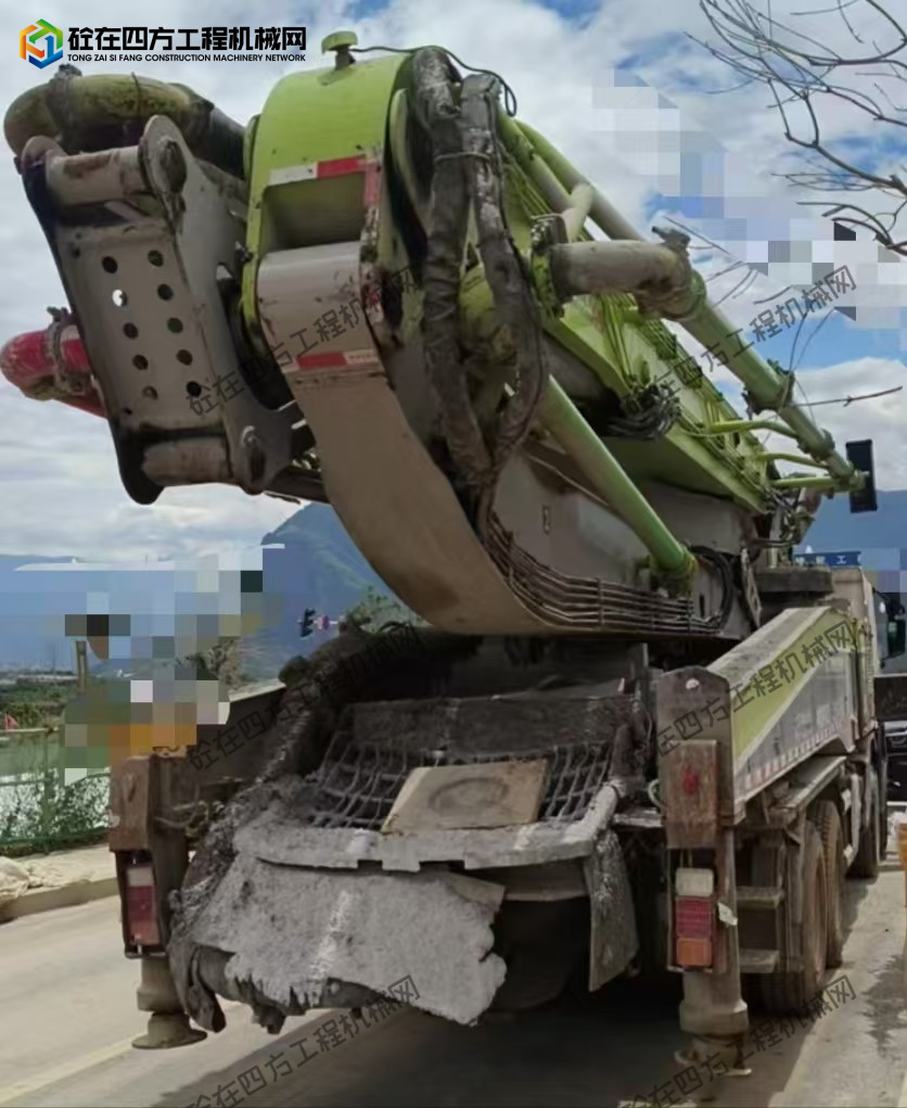 https://images.tongzsf.com/tong/truck_machine/20260804/16a7134ffdb651.jpg