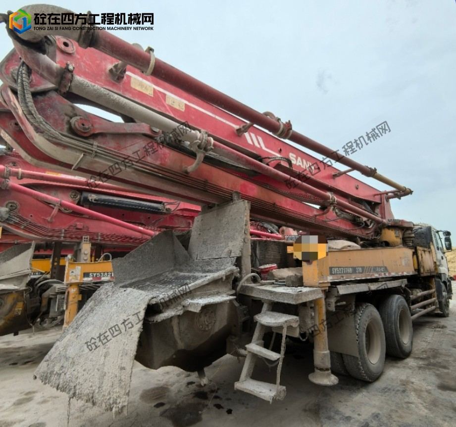 https://images.tongzsf.com/tong/truck_machine/20260806/16a74340529b43.jpg
