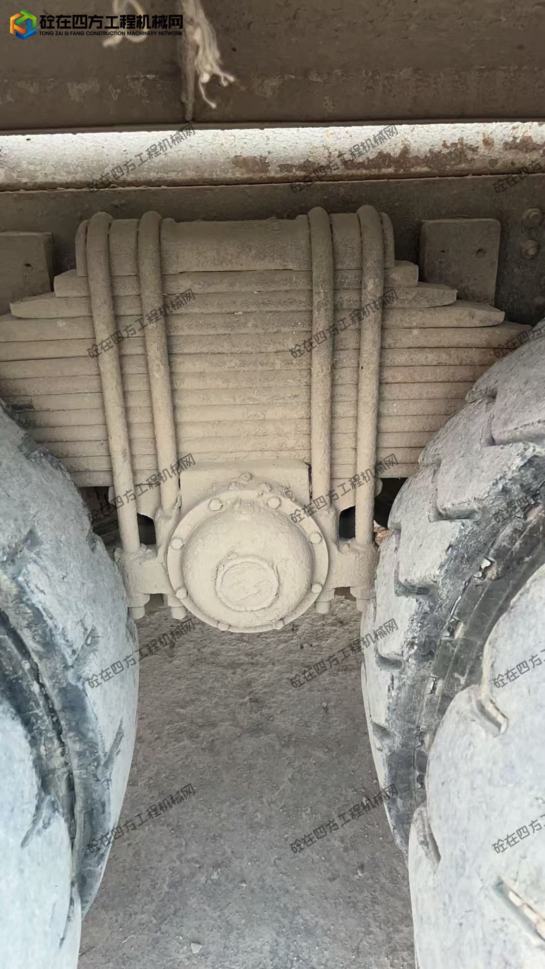 https://images.tongzsf.com/tong/truck_machine/20260810/16a794a1d4498c.jpg