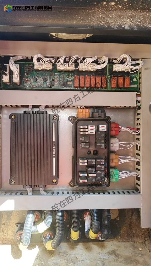 https://images.tongzsf.com/tong/truck_machine/20260811/16a7ac1969a248.png