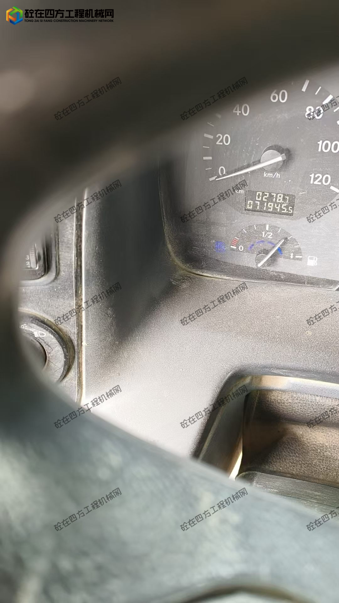 https://images.tongzsf.com/tong/truck_machine/20260811/16a7adced9bffe.jpg