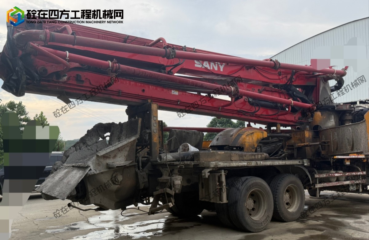 https://images.tongzsf.com/tong/truck_machine/20260812/16a7bc93f1b766.jpg