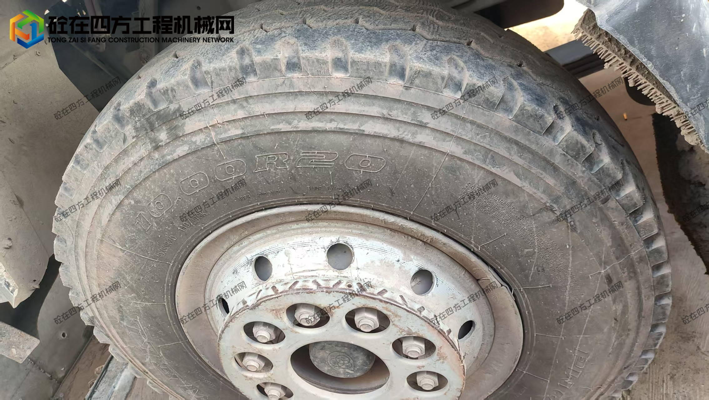 https://images.tongzsf.com/tong/truck_machine/20260812/16a7bd100a9d60.jpg