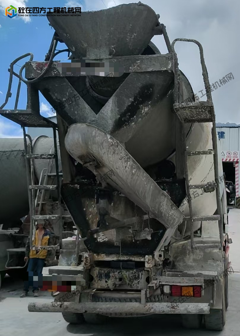 https://images.tongzsf.com/tong/truck_machine/20260812/16a7bdc510a687.jpg