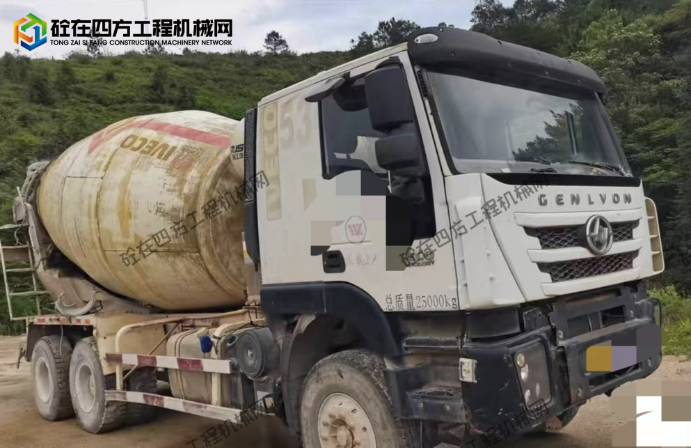 https://images.tongzsf.com/tong/truck_machine/20260813/16a7d233482b8f.jpg