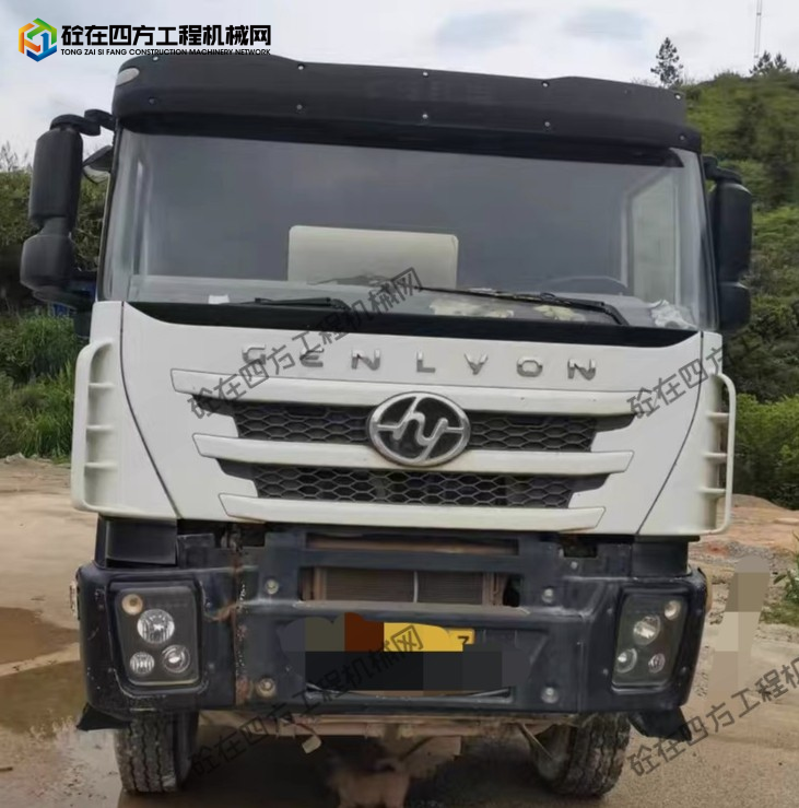 https://images.tongzsf.com/tong/truck_machine/20260813/16a7d2336df2eb.jpg