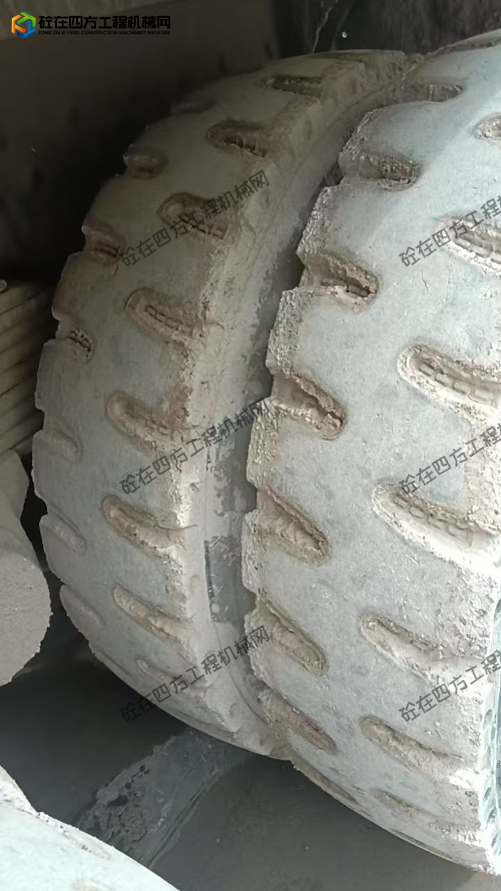 https://images.tongzsf.com/tong/truck_machine/20260813/16a7d604c675d0.jpg