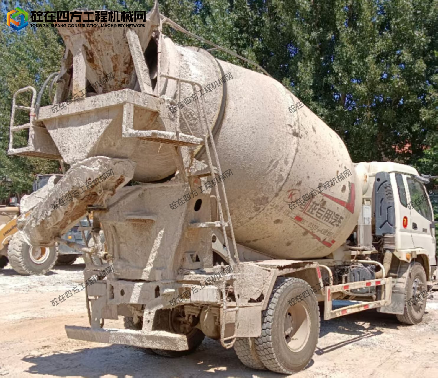 https://images.tongzsf.com/tong/truck_machine/20260813/16a7d8f2907de2.jpg