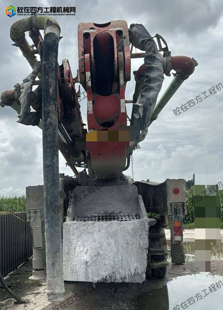 https://images.tongzsf.com/tong/truck_machine/20260815/16a7fd2d9cd25c.jpg