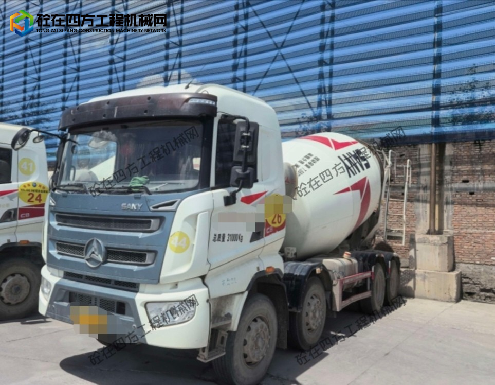 https://images.tongzsf.com/tong/truck_machine/20260816/16a8162ff59c7a.jpg