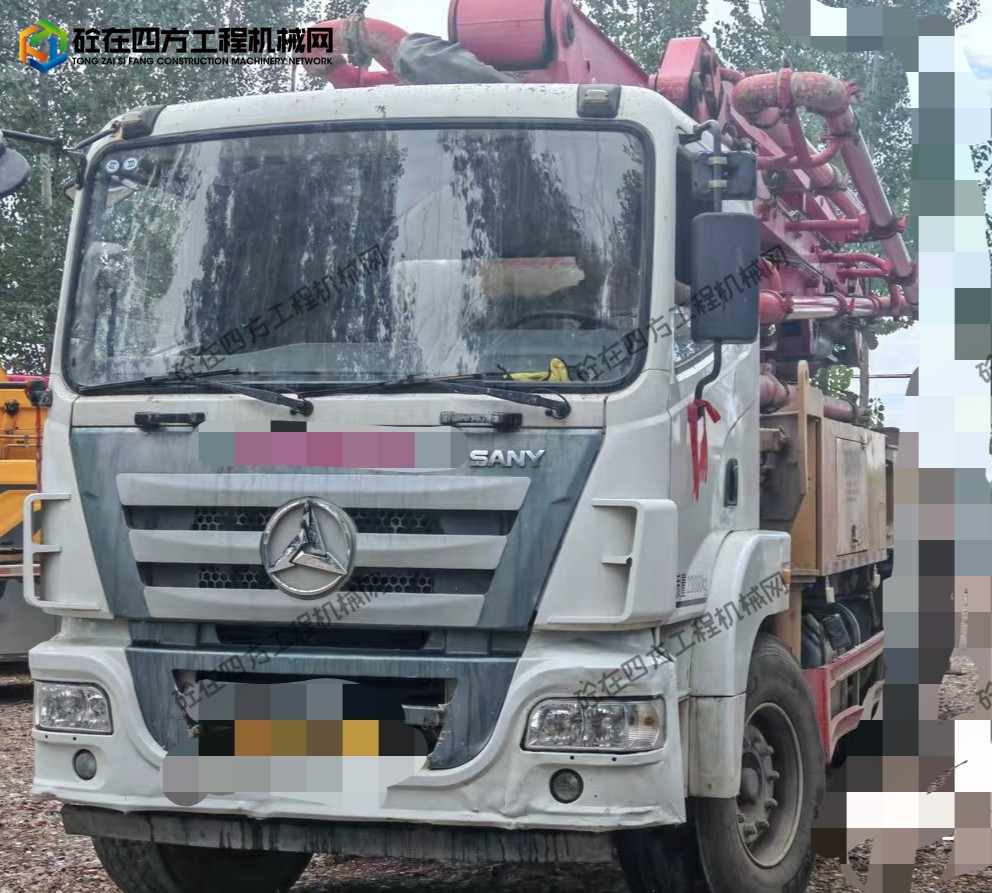 https://images.tongzsf.com/tong/truck_machine/20260817/16a82433c964ef.jpg