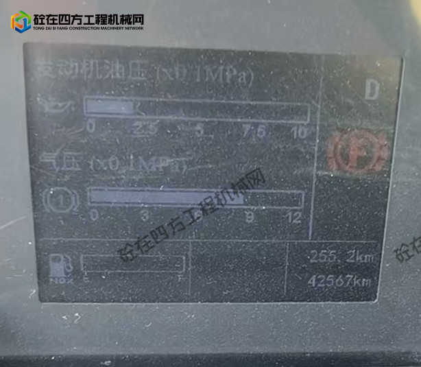 https://images.tongzsf.com/tong/truck_machine/20260817/16a8277003ee7f.jpg