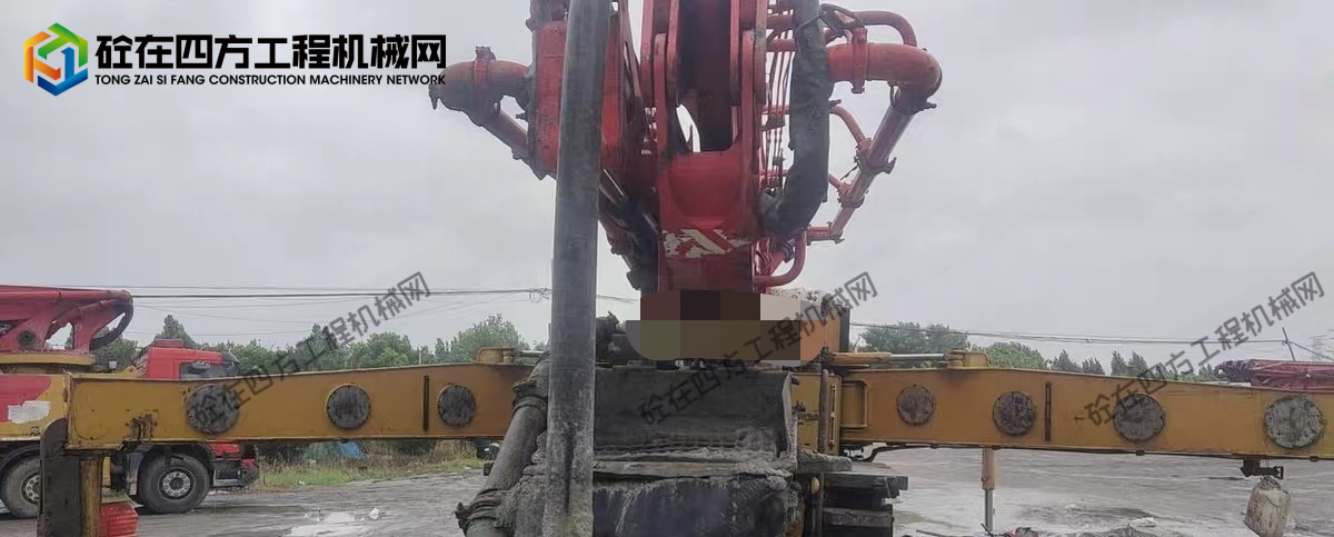 https://images.tongzsf.com/tong/truck_machine/20260818/16a847139df0d5.jpg