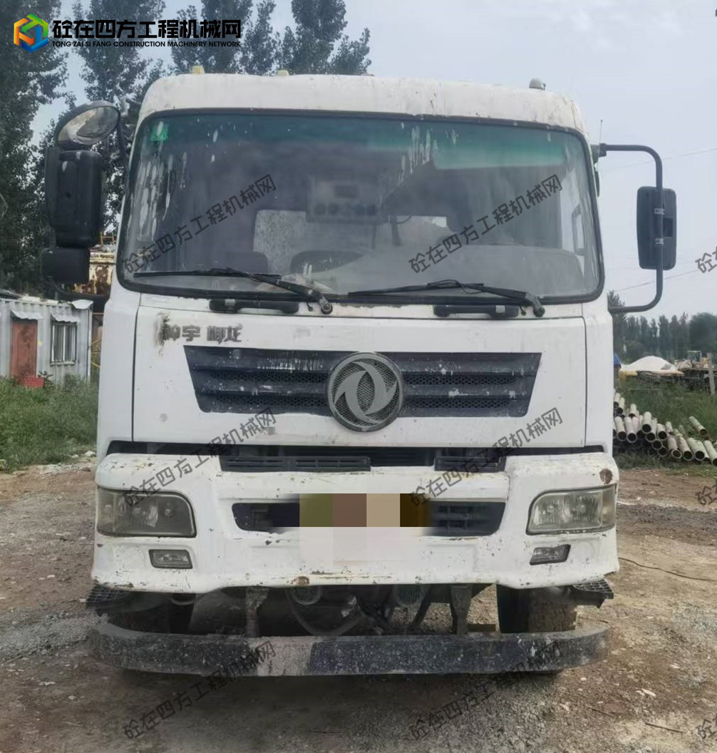 https://images.tongzsf.com/tong/truck_machine/20260819/16a850c10ed3f3.jpg