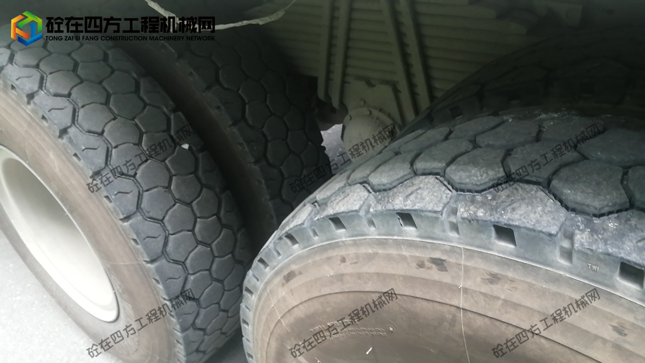 https://images.tongzsf.com/tong/truck_machine/20260819/16a8548d667e0f.jpg