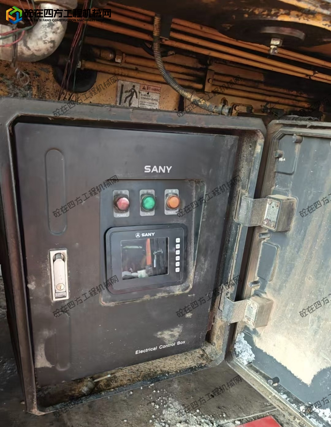 https://images.tongzsf.com/tong/truck_machine/20260819/16a85c31aeb73a.jpg