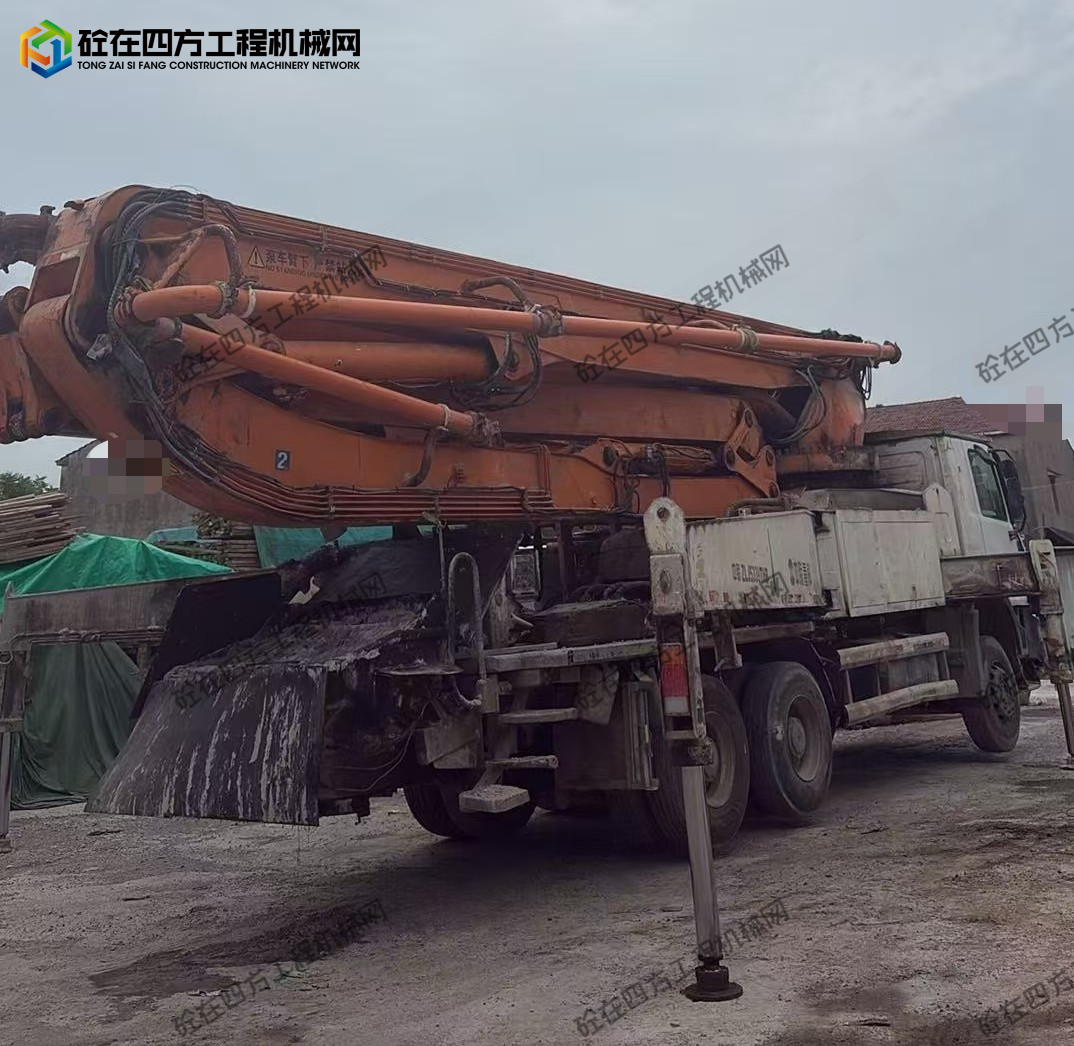 https://images.tongzsf.com/tong/truck_machine/20260821/16a87ae4ad87dd.jpg