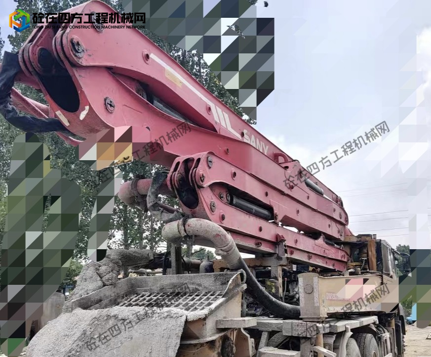 https://images.tongzsf.com/tong/truck_machine/20260824/16a8bec73b203e.jpg