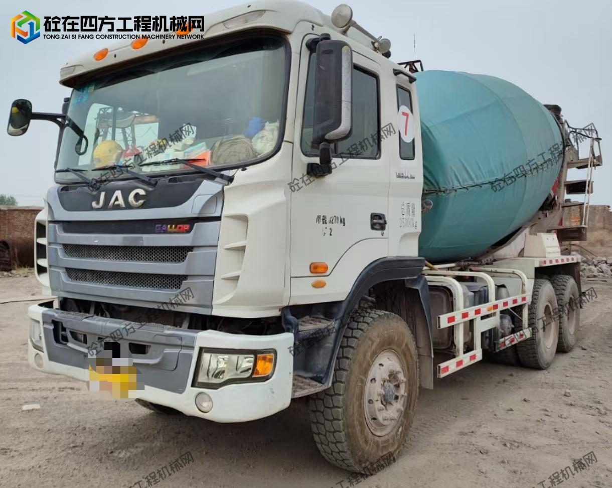 https://images.tongzsf.com/tong/truck_machine/20260825/16a8cf0392d467.jpg