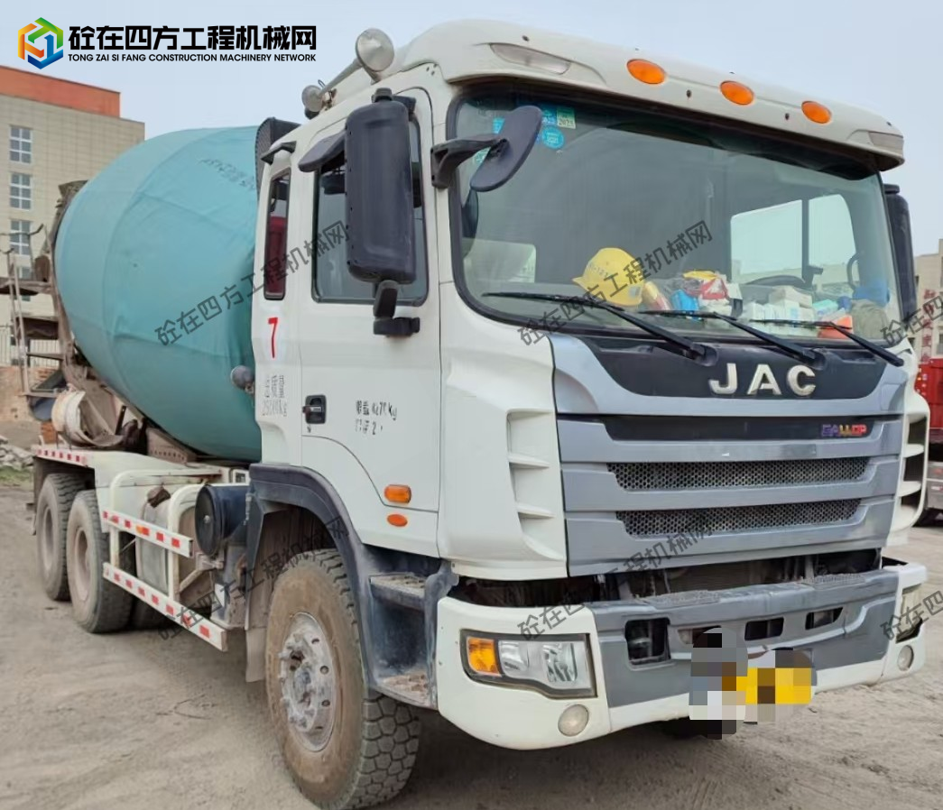 https://images.tongzsf.com/tong/truck_machine/20260825/16a8cf03b2f3c9.jpg