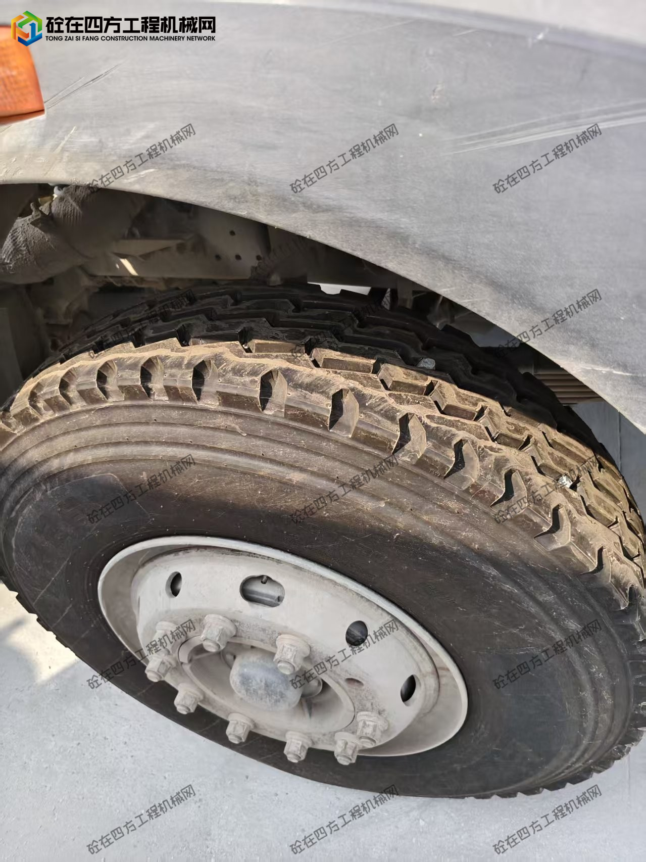 https://images.tongzsf.com/tong/truck_machine/20260826/16a8e313cf1652.jpg