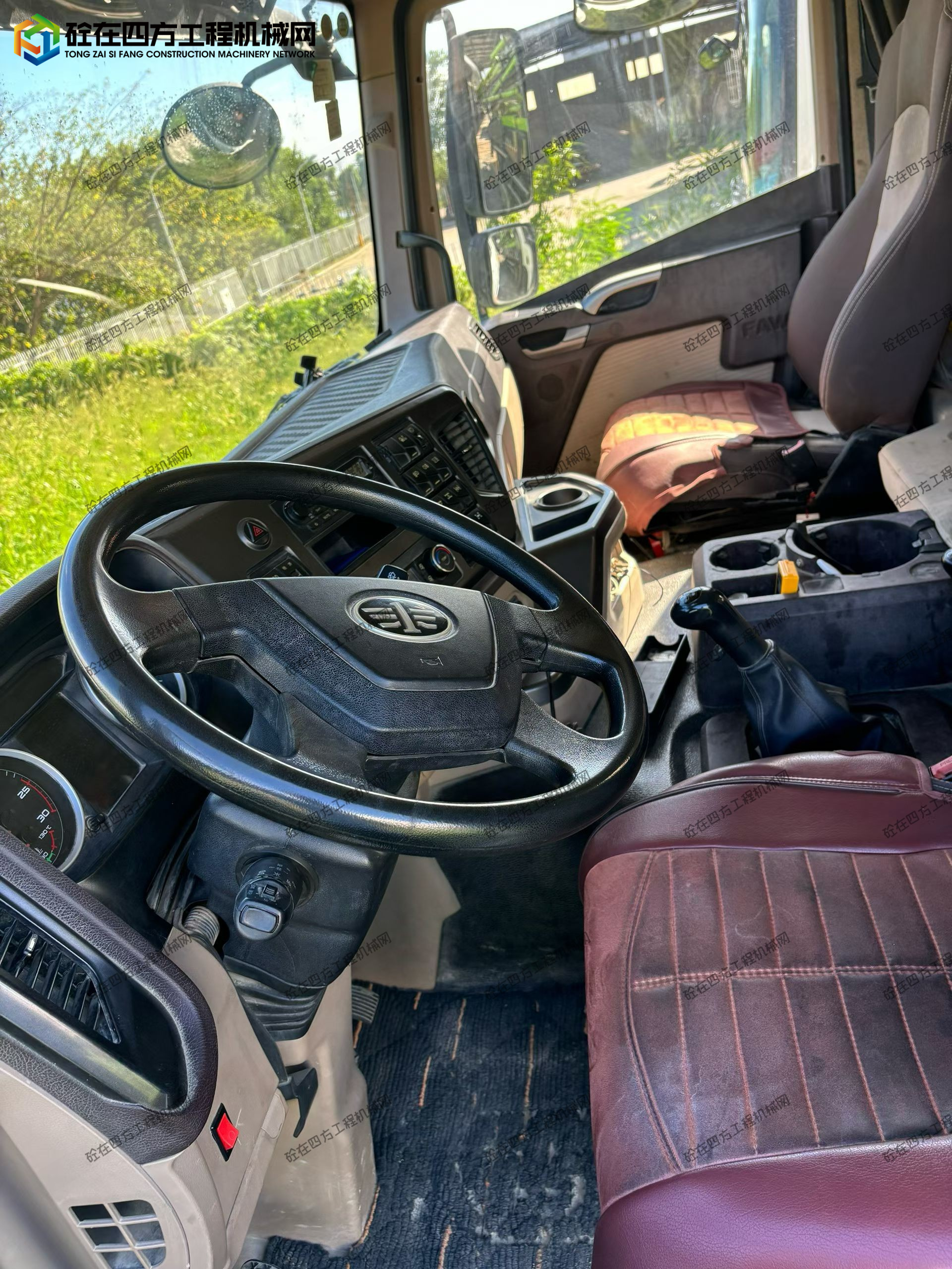 https://images.tongzsf.com/tong/truck_machine/20260827/16a8fe5c7e28f0.jpg
