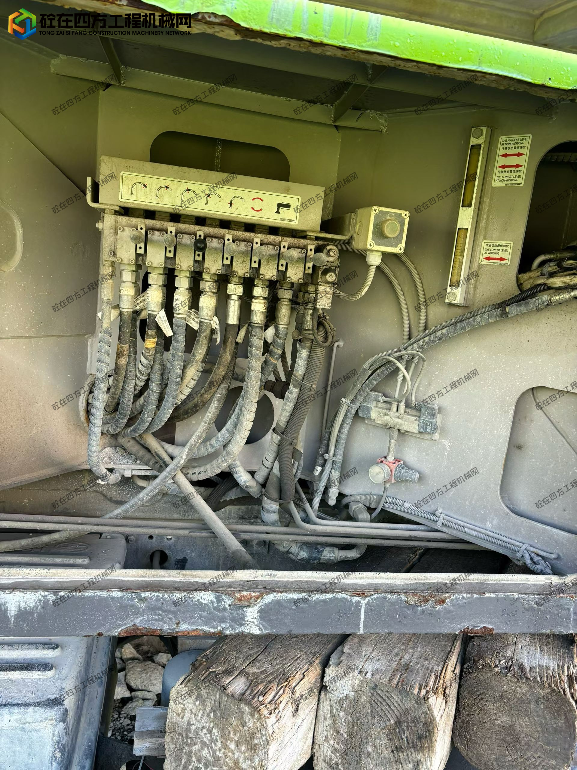 https://images.tongzsf.com/tong/truck_machine/20260827/16a8fe6032c4f5.jpg