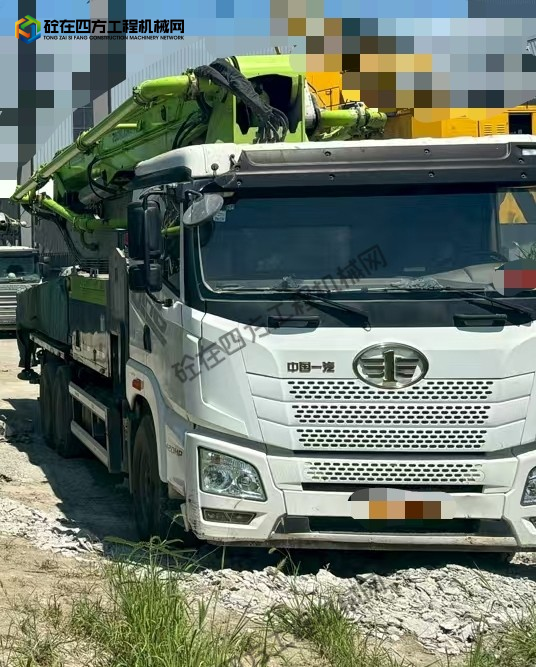 https://images.tongzsf.com/tong/truck_machine/20260827/16a8fe6aebf518.jpg