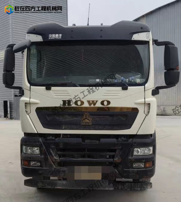 https://images.tongzsf.com/tong/truck_machine/20260827/16a90069d1d239.jpg