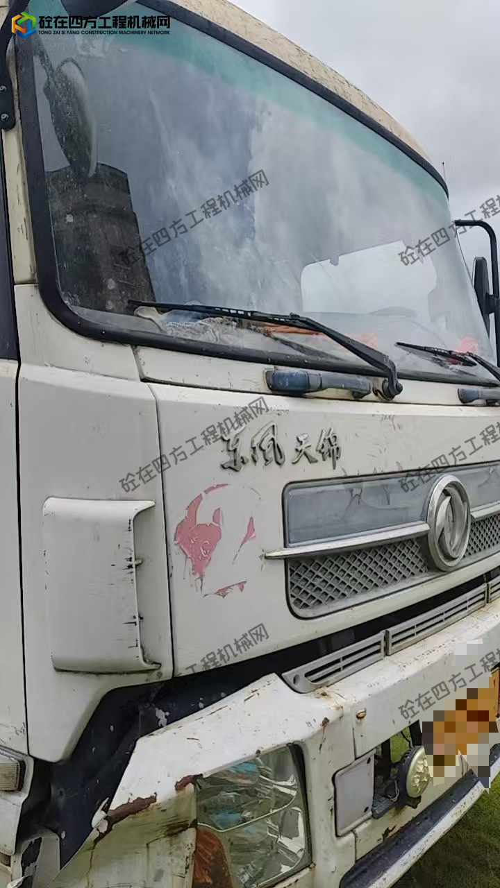 https://images.tongzsf.com/tong/truck_machine/20260828/16a90e485282d5.jpg