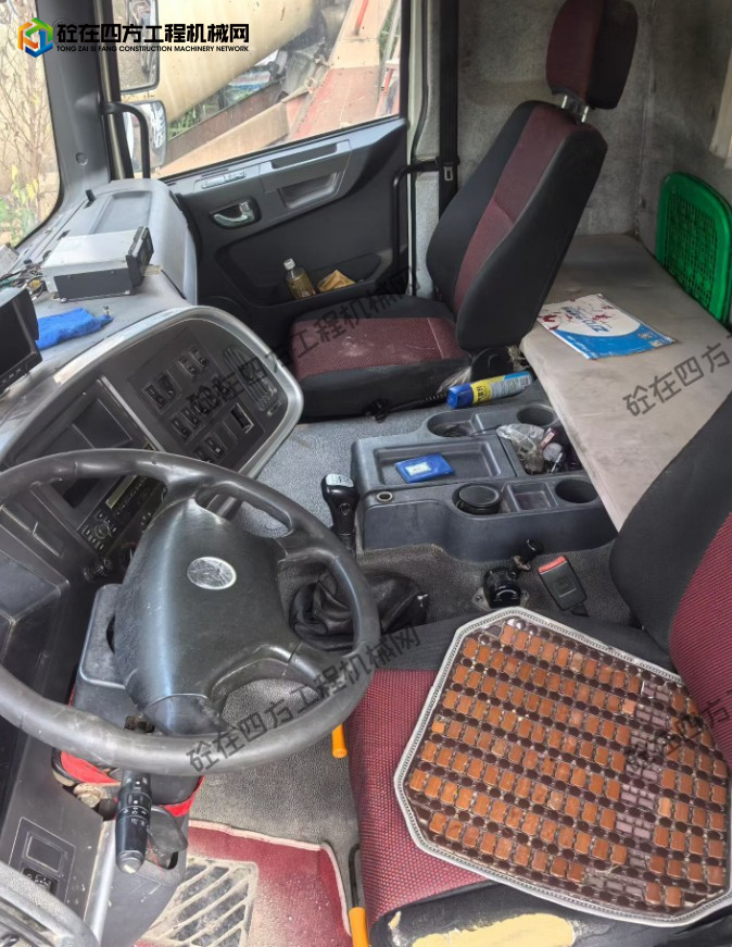 https://images.tongzsf.com/tong/truck_machine/20260828/16a90ea82175a6.png