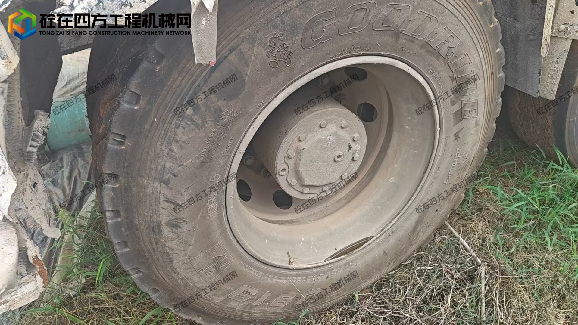 https://images.tongzsf.com/tong/truck_machine/20260828/16a913c3e25fc2.jpg