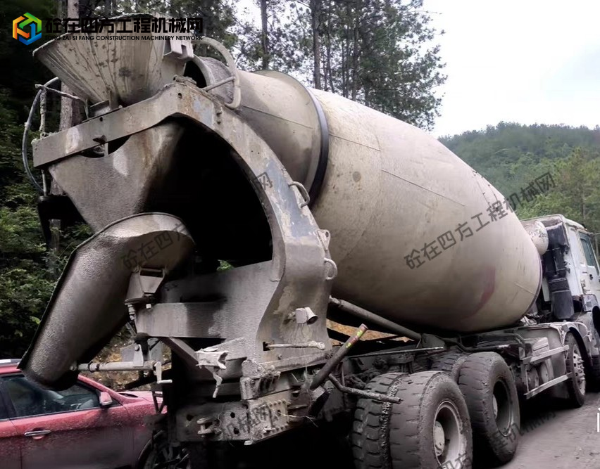 https://images.tongzsf.com/tong/truck_machine/20260829/16a929bde79cea.jpg