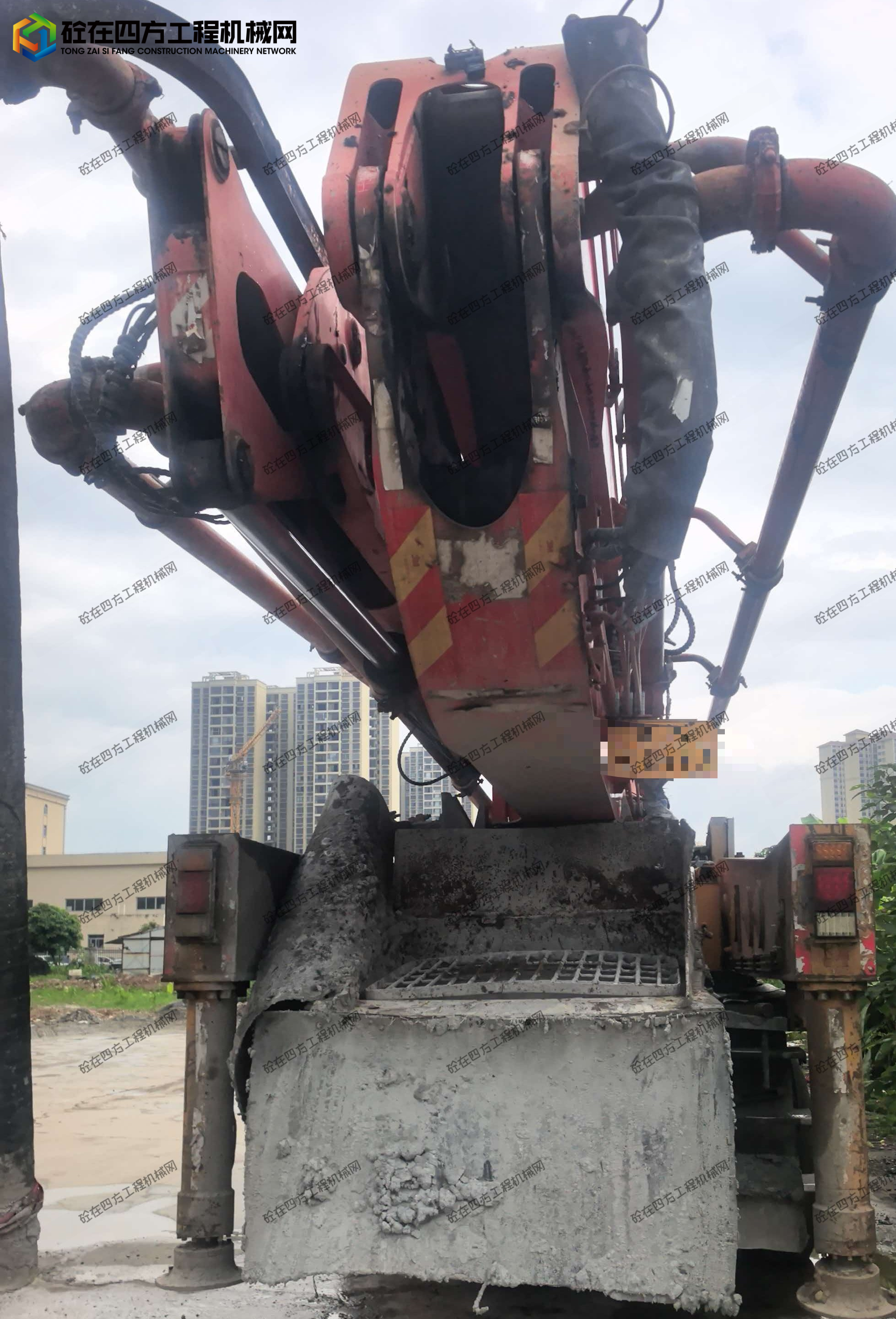 https://images.tongzsf.com/tong/truck_machine/20260831/16a94d304c6ac4.jpg