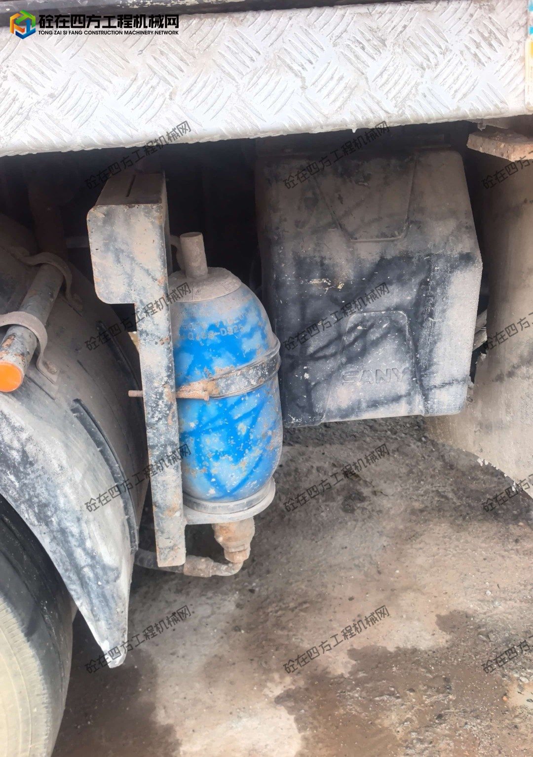 https://images.tongzsf.com/tong/truck_machine/20260831/16a94d38a74682.jpg