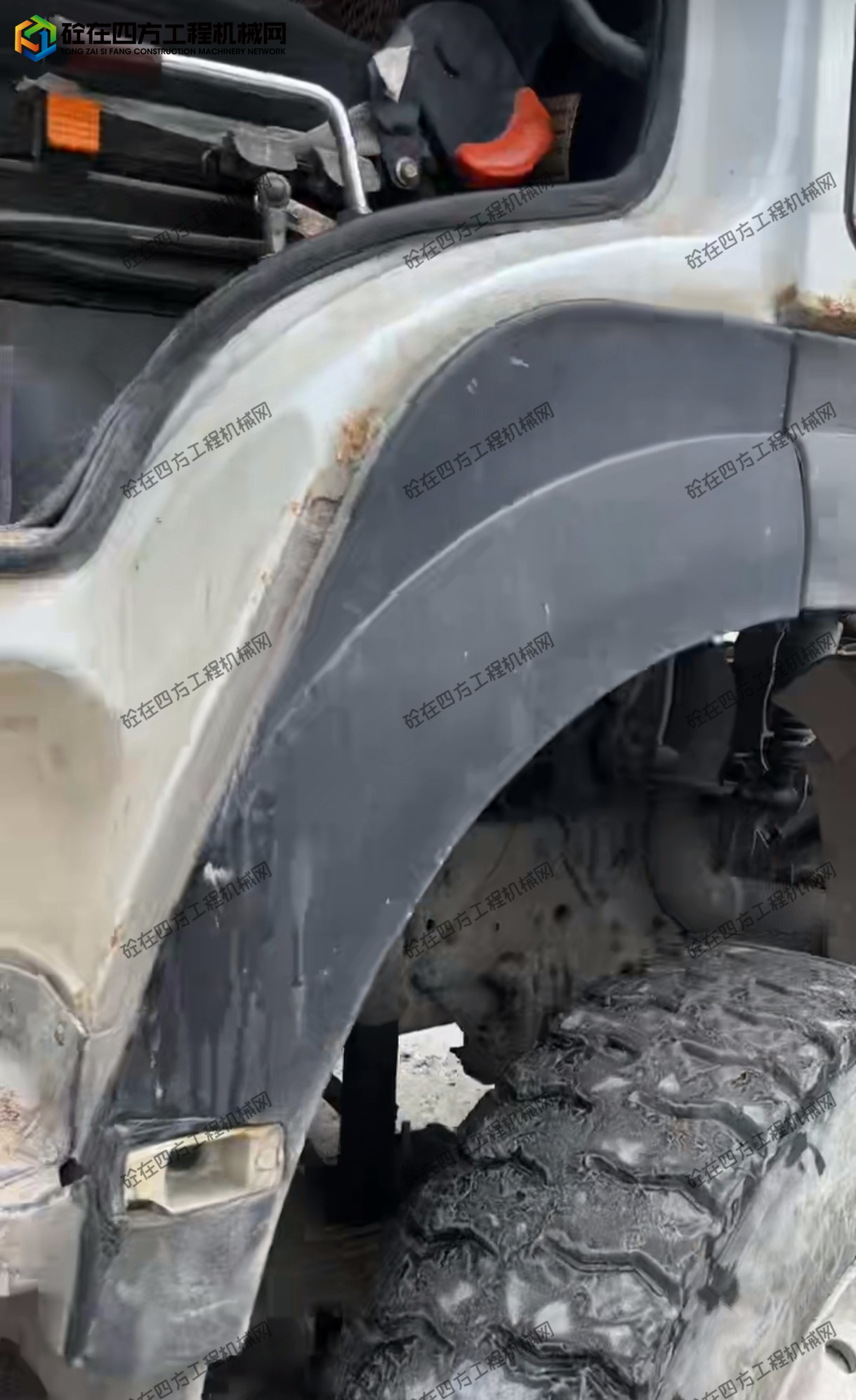 https://images.tongzsf.com/tong/truck_machine/20260901/16a963b2ee032f.jpg