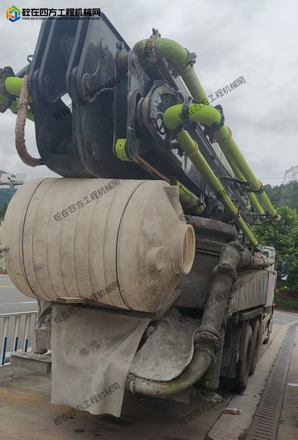 https://images.tongzsf.com/tong/truck_machine/20260902/16a9782a63ce9d.jpg