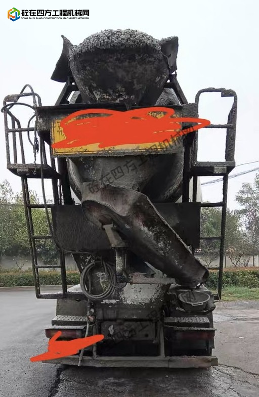 https://images.tongzsf.com/tong/truck_machine/20260906/16a9cc89368b3a.jpg