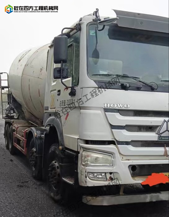 https://images.tongzsf.com/tong/truck_machine/20260906/16a9cc89713974.jpg