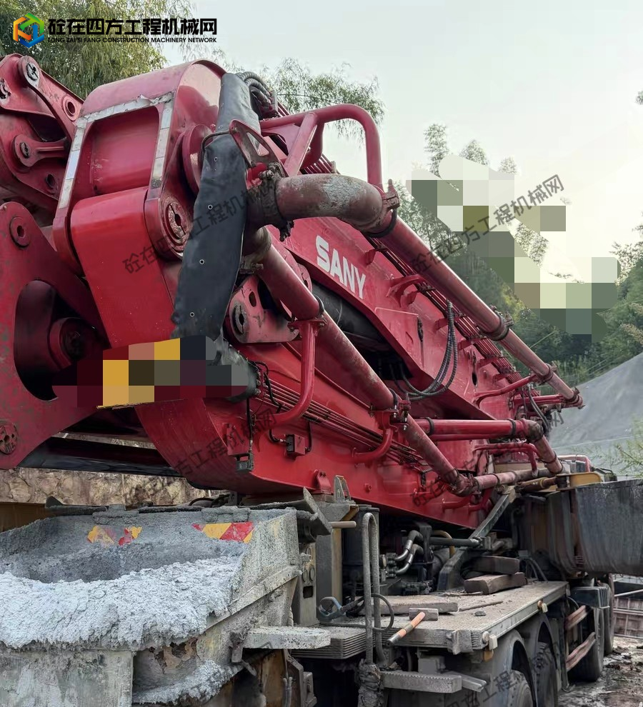 https://images.tongzsf.com/tong/truck_machine/20260908/16a9fbd168a432.jpg