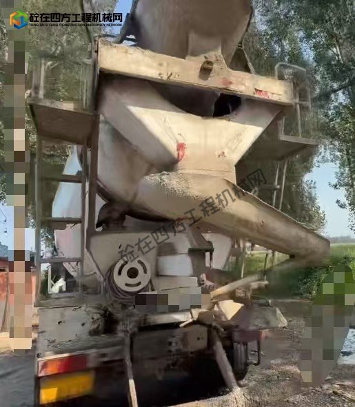 https://images.tongzsf.com/tong/truck_machine/20260909/16aa10a491373d.jpg