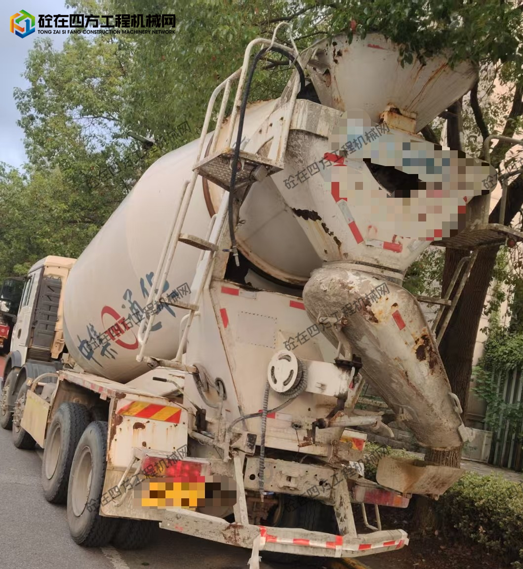 https://images.tongzsf.com/tong/truck_machine/20260909/16aa112c6aa68b.jpg