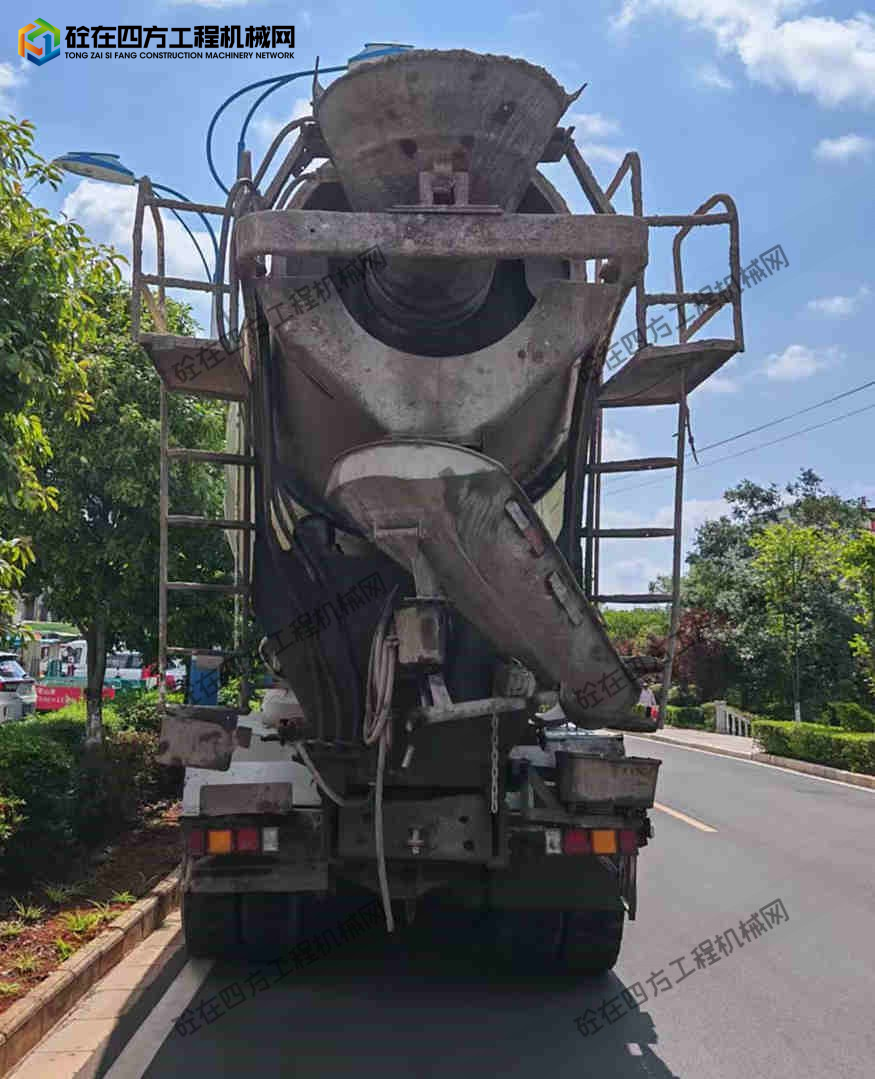 https://images.tongzsf.com/tong/truck_machine/20260911/16aa381b6ec952.jpg
